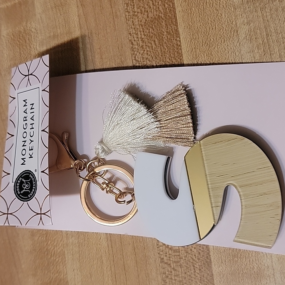 MONOGRAM KEYCHAIN (S)